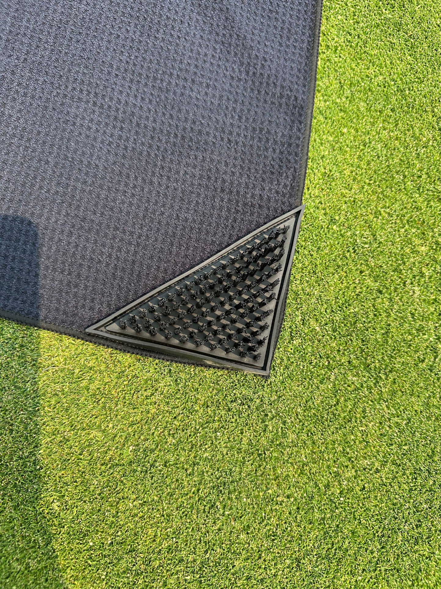 Embrace the Suck Golf Towel – Waffle Microfiber, Magnetic Clip & Club Brush