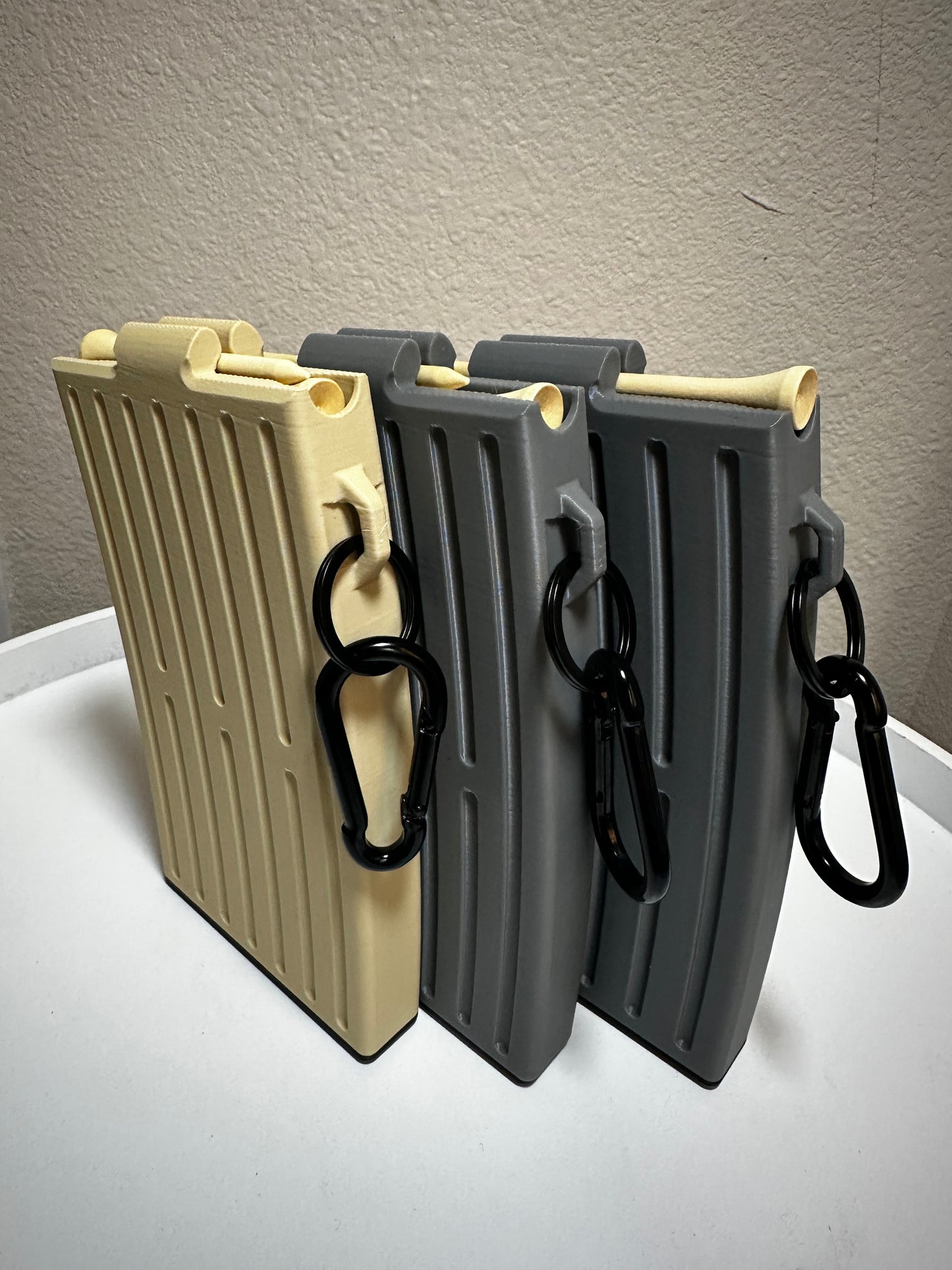 GTee-Magz | Tactical Golf Tee Dispenser – Grey or Desert Tan